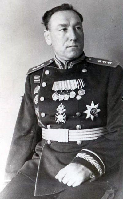 Stele to the Hero of the Soviet Union, Marshal S.S. Biryuzov